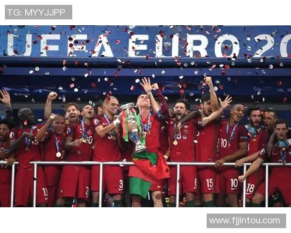 成都乒乓球队在欧锦赛积分榜上以86分稳居第一名展现强劲实力